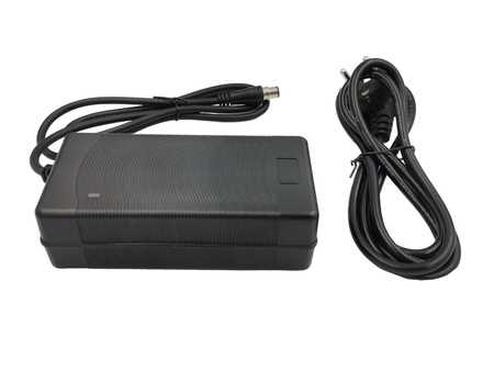 Ładowarka 54.6V 48V 13S 3A li-Ion mini plastikowa
